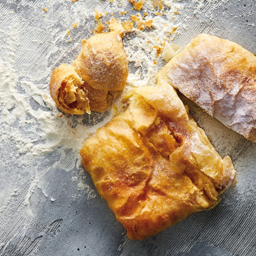 Vanilla cream made from fresh milk, rose water & rose spoon sweet, Korelas pies